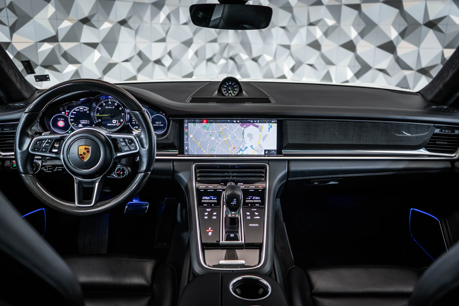 Porsche Panamera Turbo S E-Hybrid | Mobile.bg   11