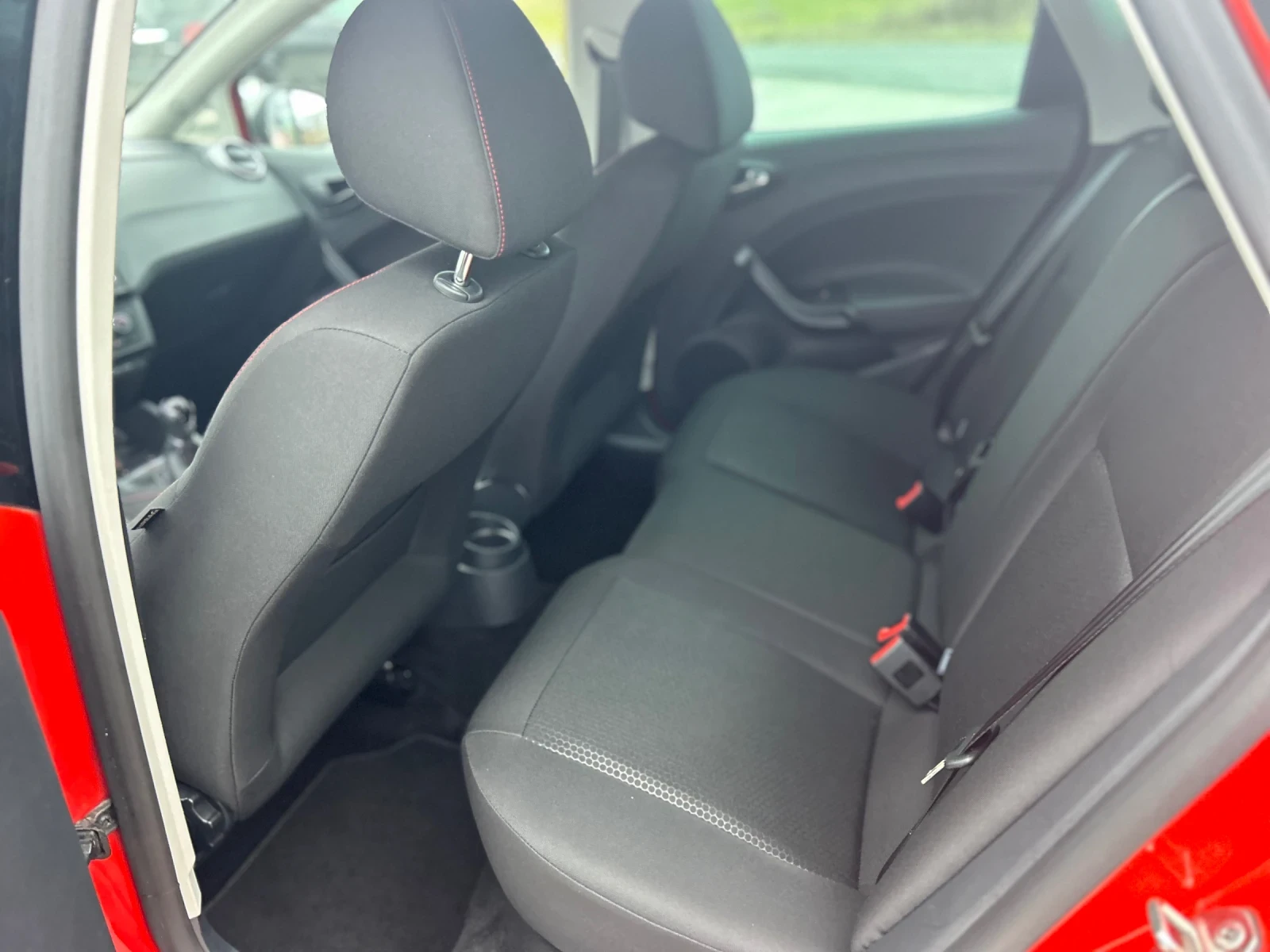Seat Ibiza 1.2i FR euro 6 - изображение 8