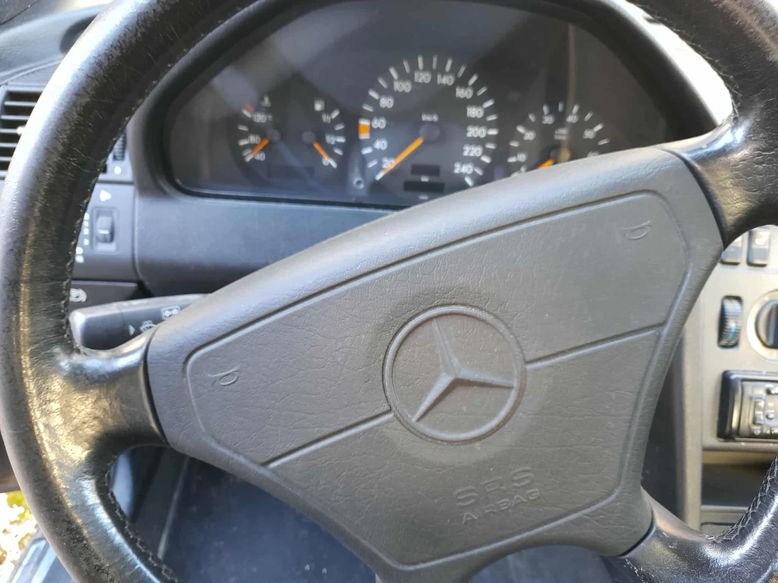 Mercedes-Benz 220 | Mobile.bg � ����������� 1