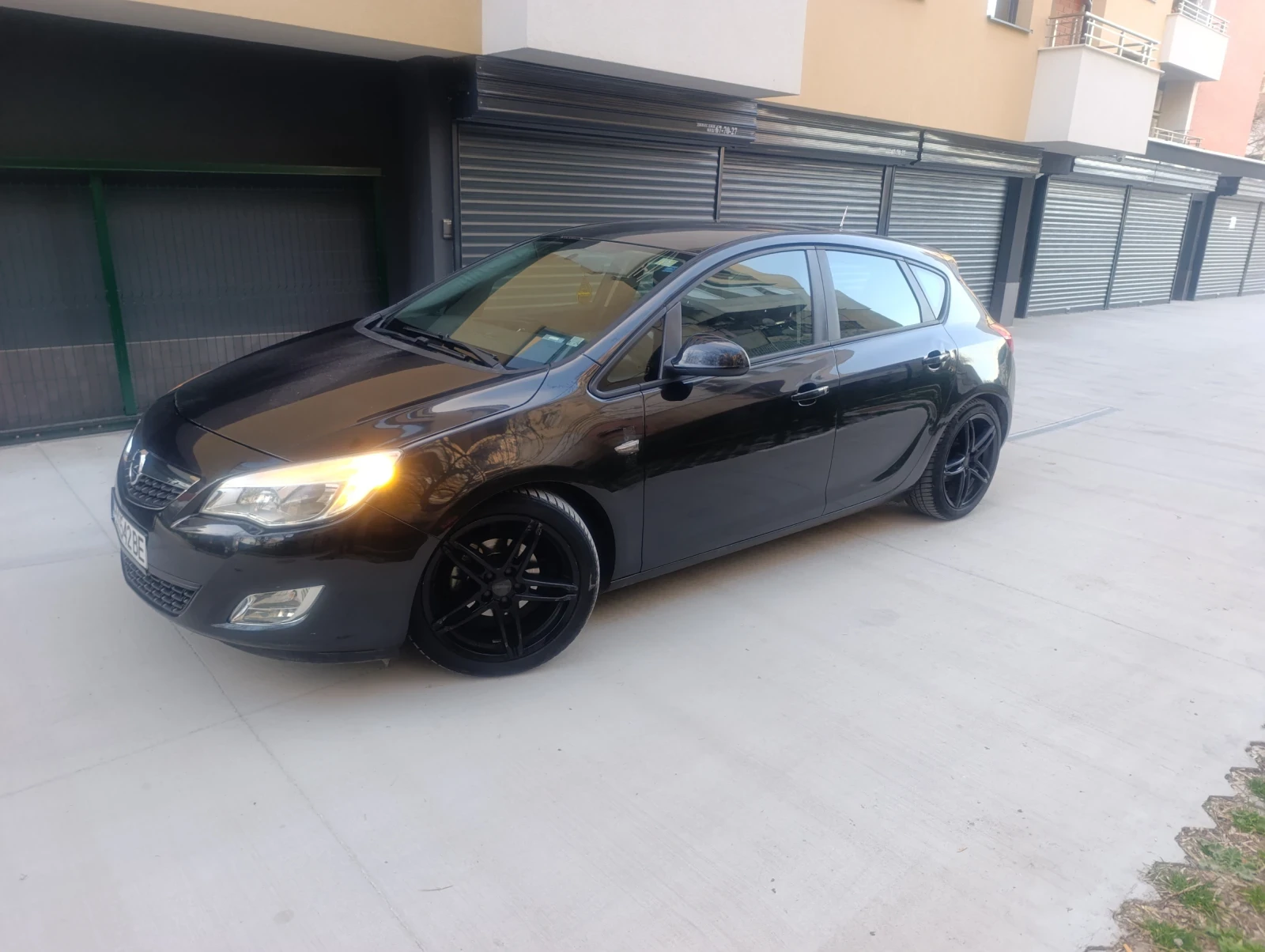 Opel Astra 1.4 turbo/gas, снимка 9 - Автомобили и джипове - 53772376