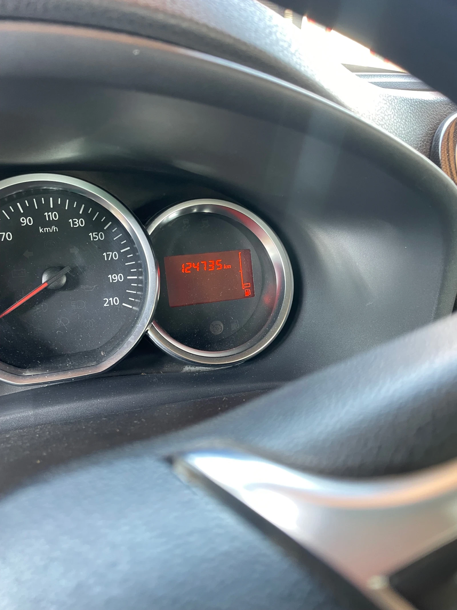 Dacia Sandero 0, 9 , снимка 4 - Автомобили и джипове - 53875480