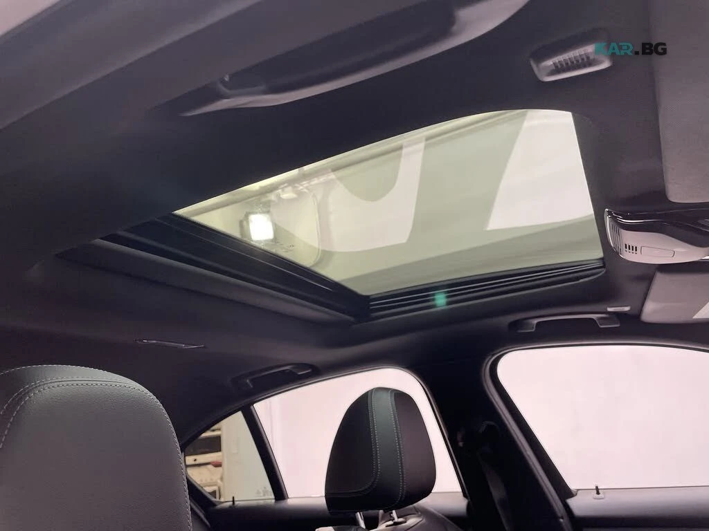 BMW 330 xDrive * АвтоКредит * (ЦЕНА ДО БГ), снимка 11 - Автомобили и джипове - 54946563