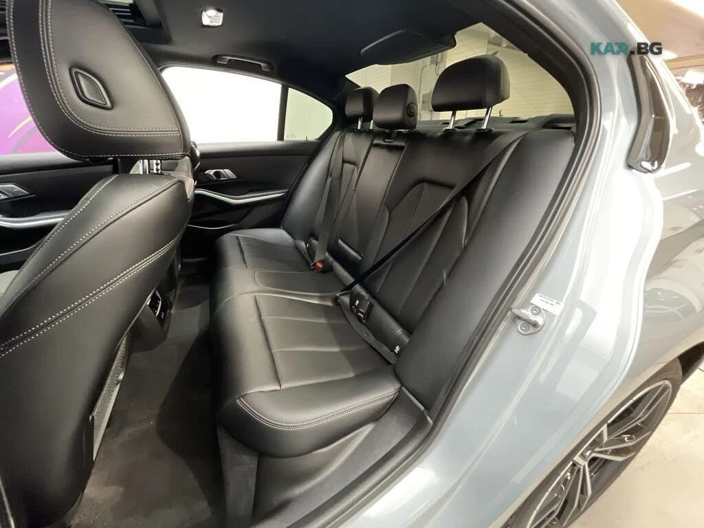 BMW 330 xDrive * АвтоКредит * (ЦЕНА ДО БГ), снимка 16 - Автомобили и джипове - 54946563