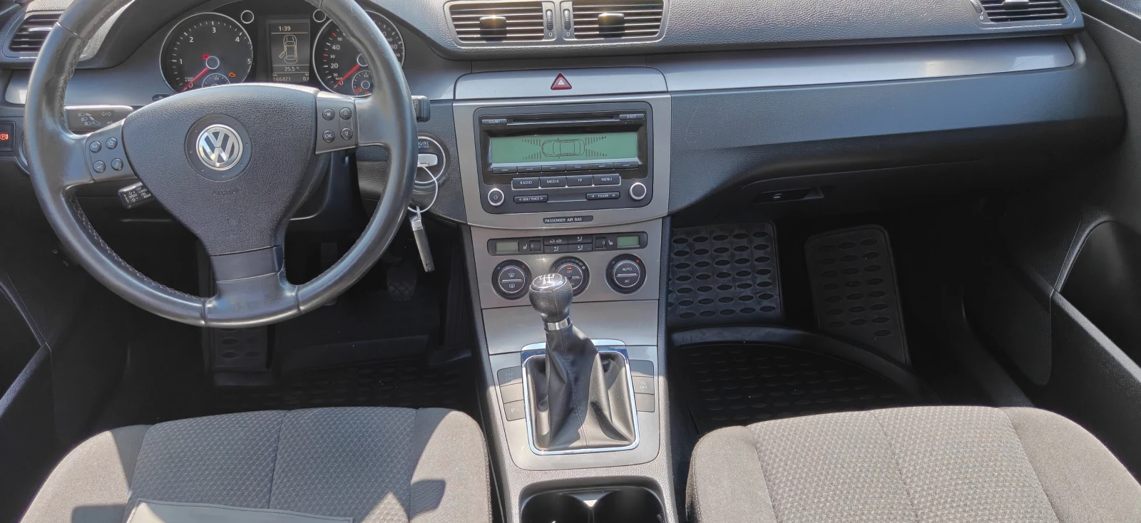 VW Passat 2.0D-FaceC.Rail, снимка 14 - Автомобили и джипове - 55030221