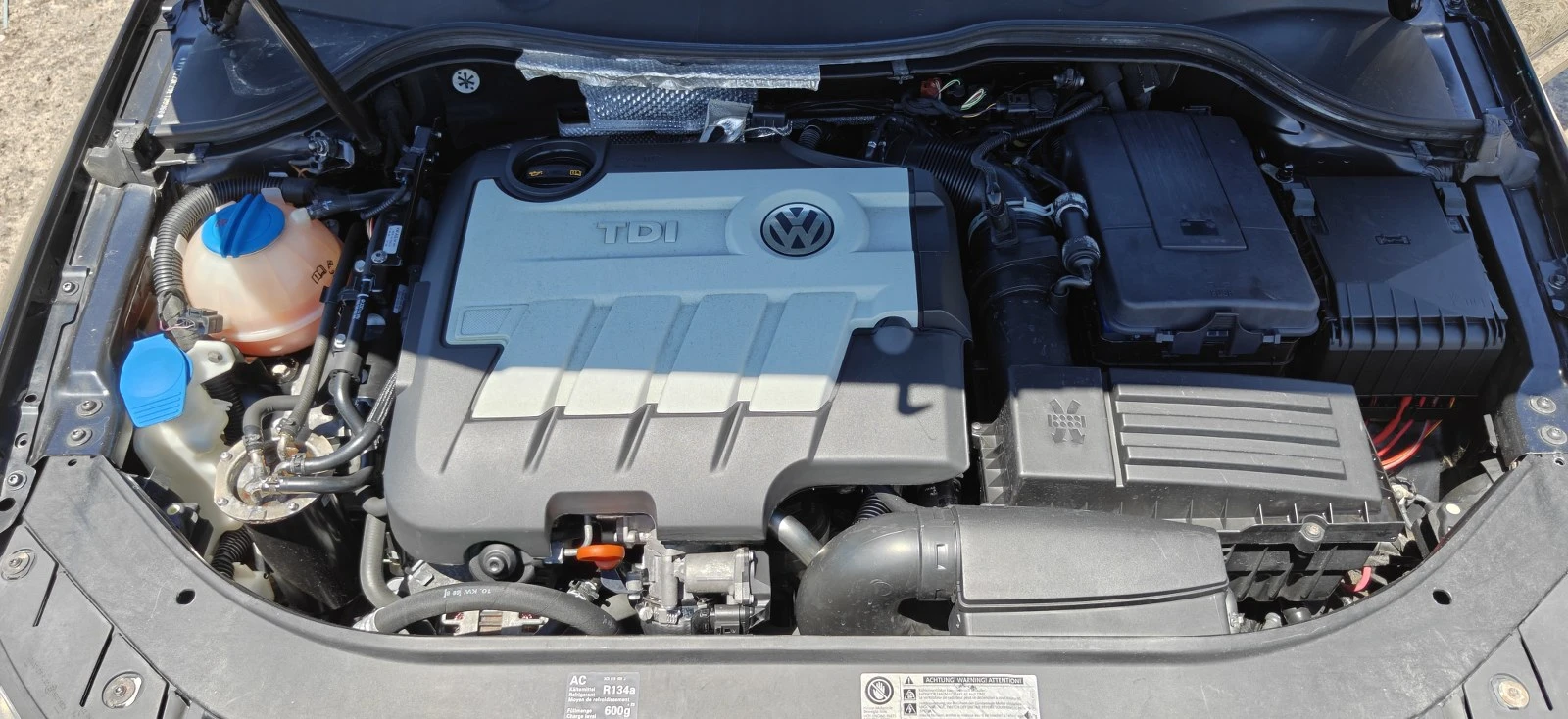 VW Passat 2.0D-FaceC.Rail, снимка 15 - Автомобили и джипове - 55030221