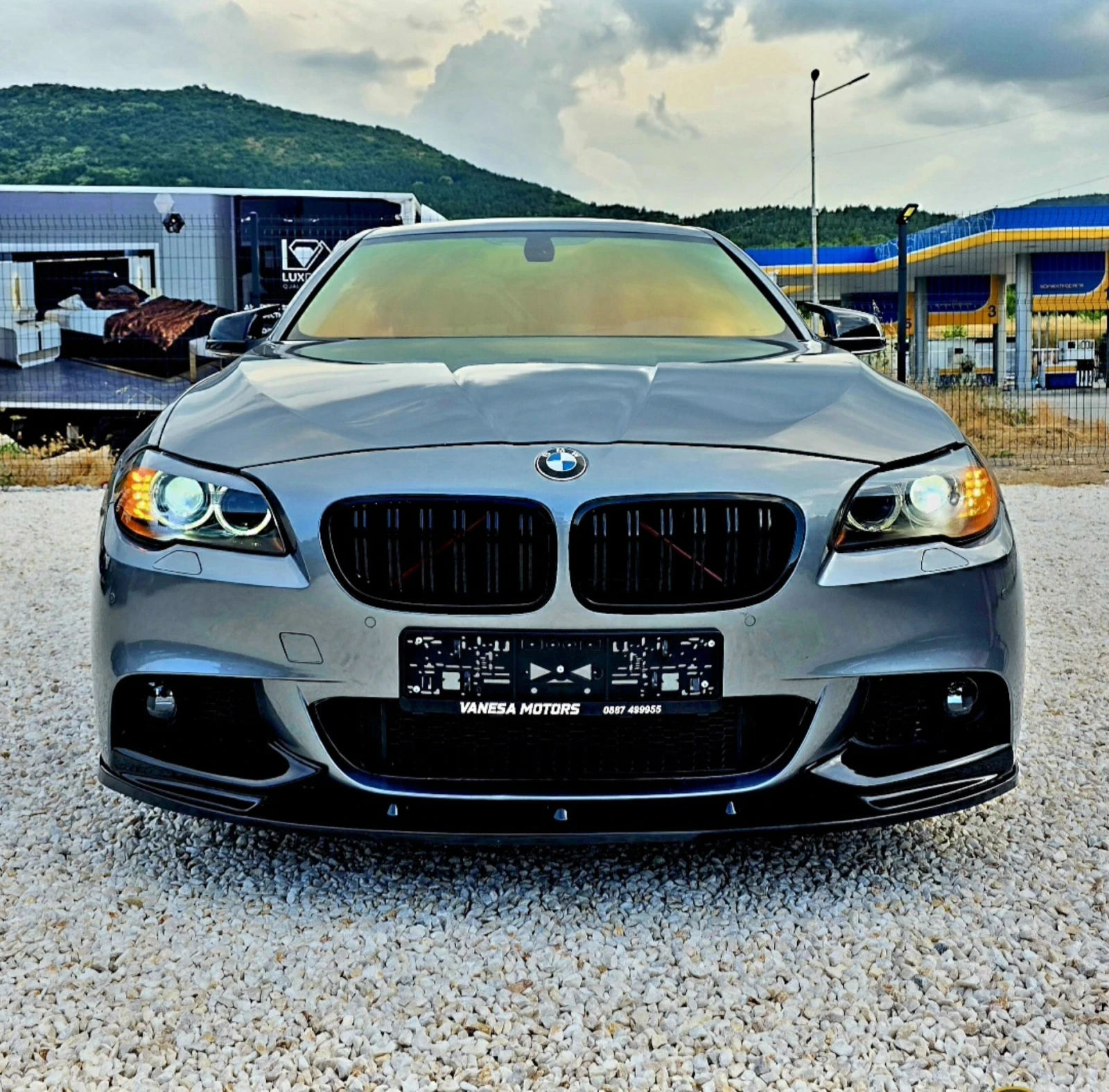 BMW 530 FULL SERVICE M-PAKET Sadow-Lein , снимка 2 - Автомобили и джипове - 55149470