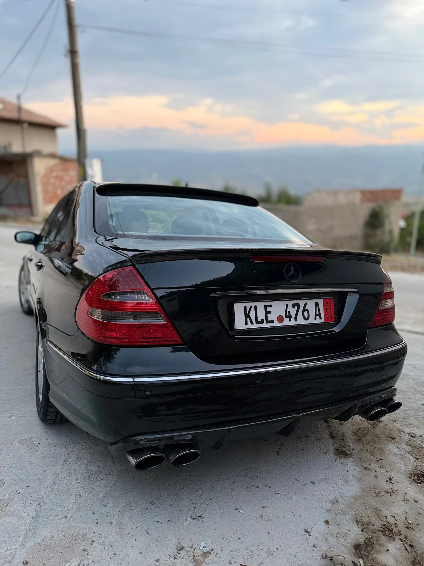Mercedes-Benz E 320 AMG style paket, снимка 2 - Автомобили и джипове - 55158123