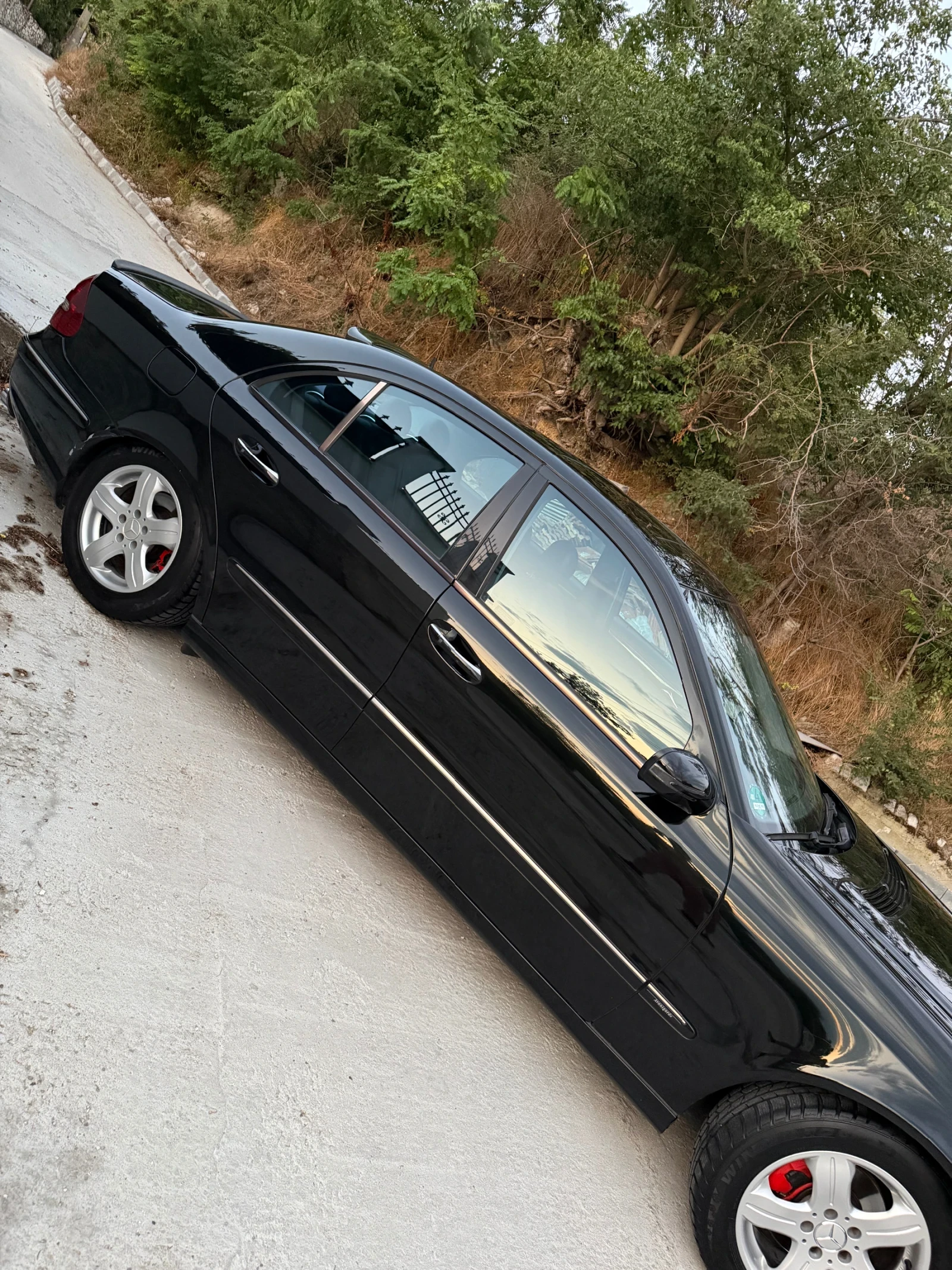 Mercedes-Benz E 320 AMG style paket, снимка 9 - Автомобили и джипове - 55158123