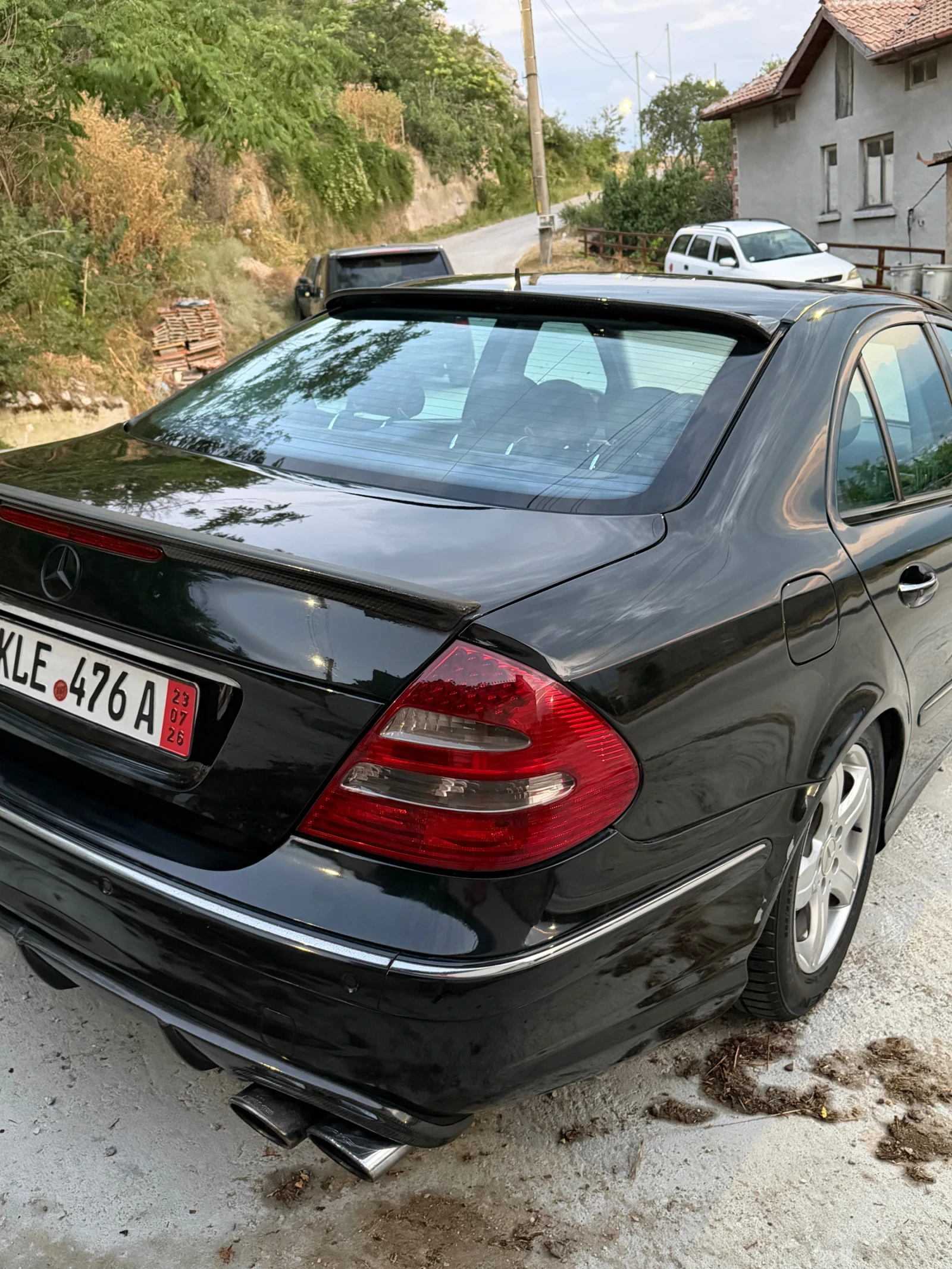 Mercedes-Benz E 320 AMG style paket, снимка 11 - Автомобили и джипове - 55158123