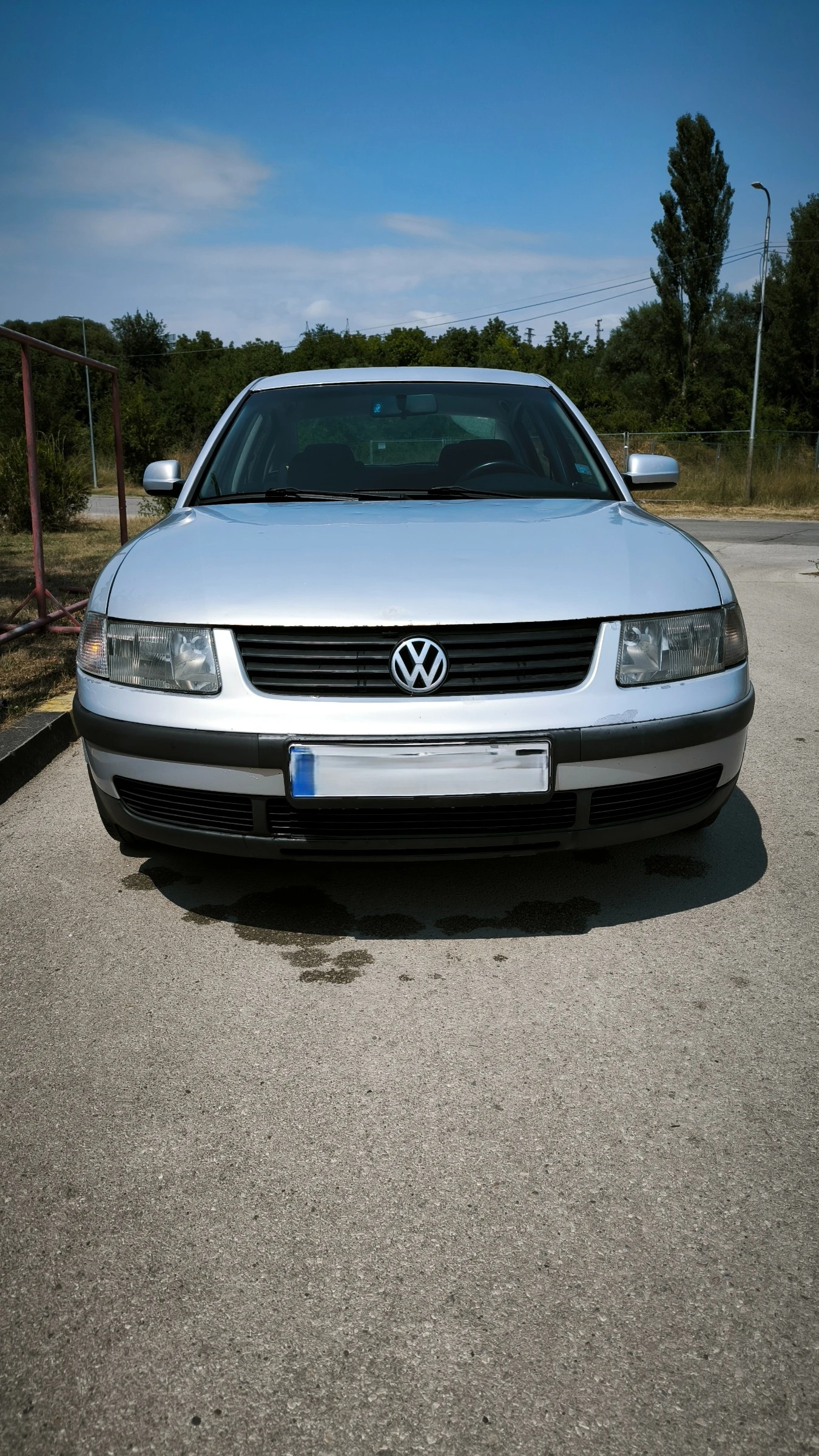VW Passat B5 1.8 / Бензин - Газ, снимка 5 - Автомобили и джипове - 55624402