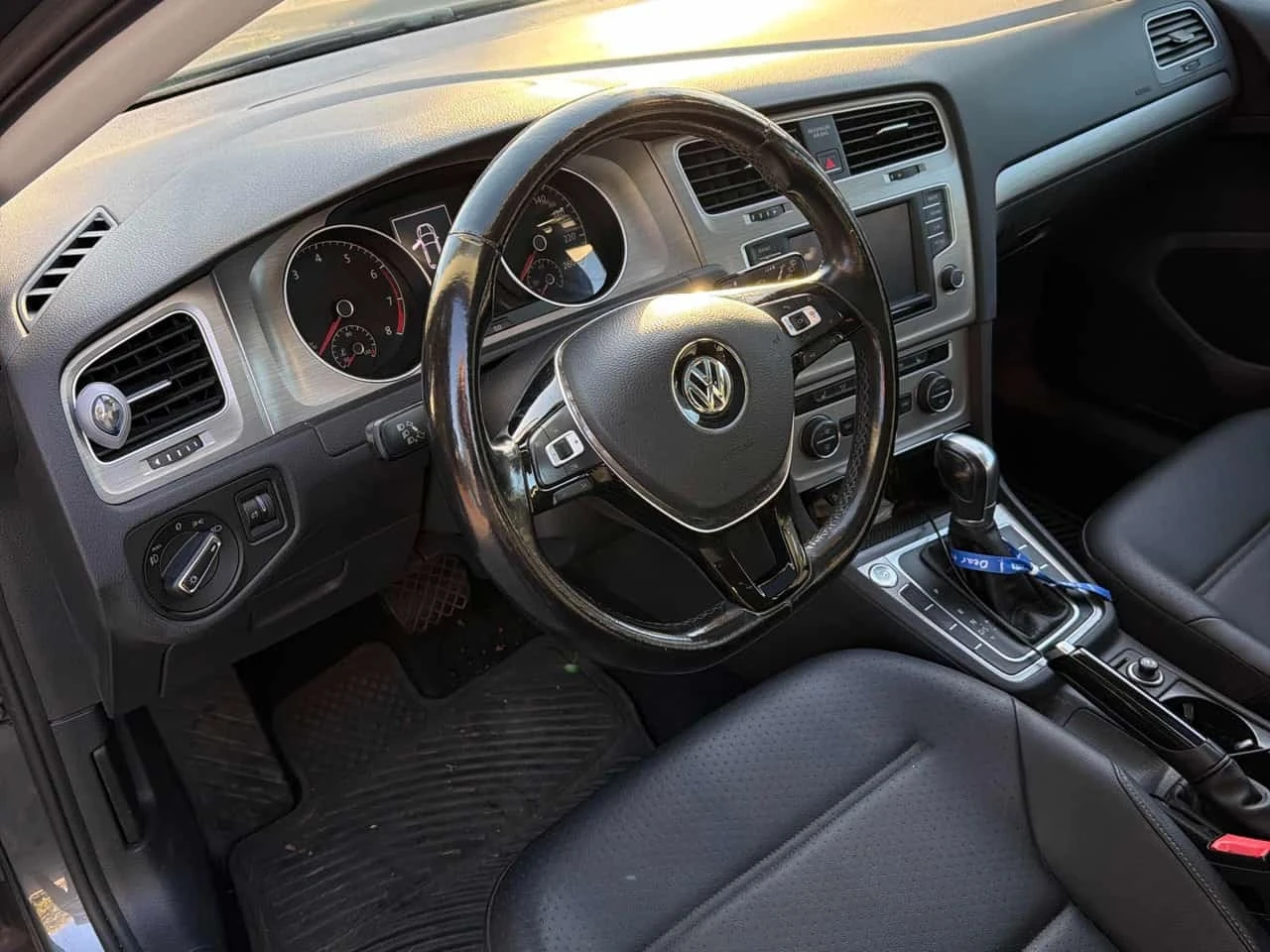 VW Golf * 5dr HB Auto 1.8 TSI * CARFAX * ���� �� �� | Mobile.bg � ����������� 8