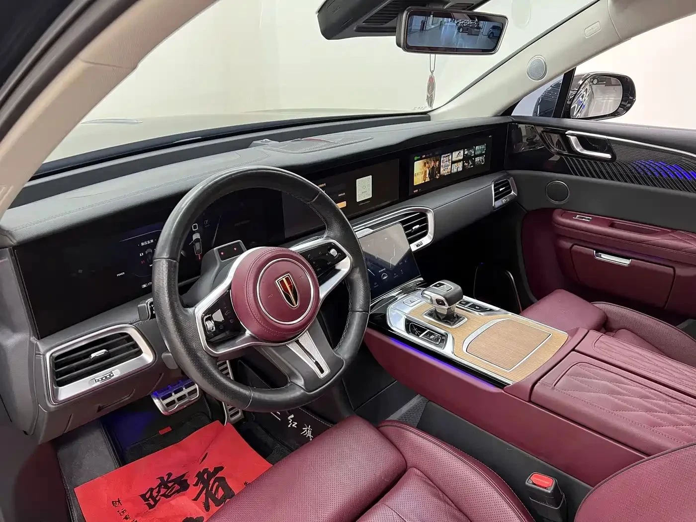 HongQi E-HS9 | Mobile.bg � ����������� 9