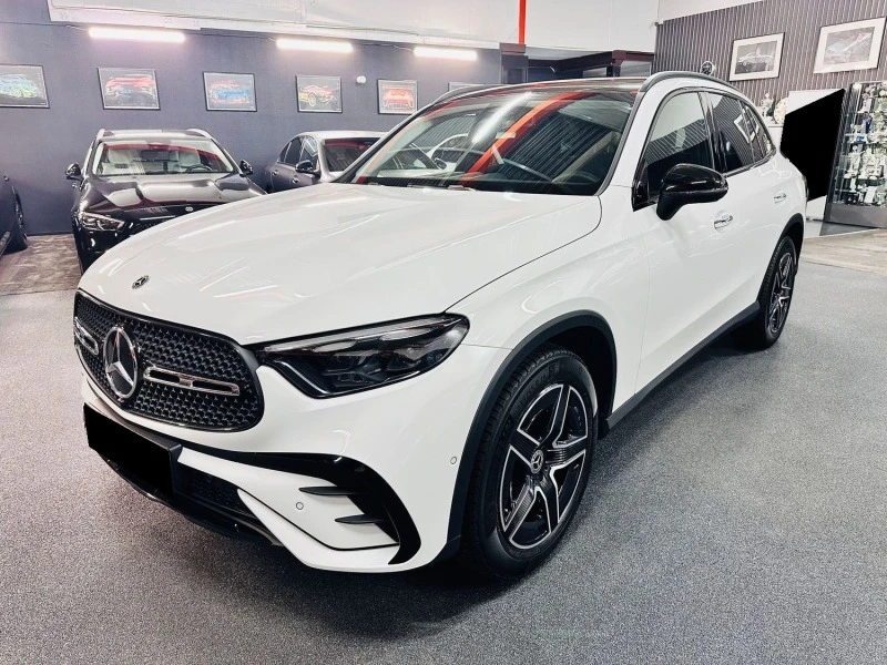 Mercedes-Benz GLC 220 * 4M* AMG* PANO* DIGITAL* BURMESTER* LED* , снимка 1 - Автомобили и джипове - 45324325