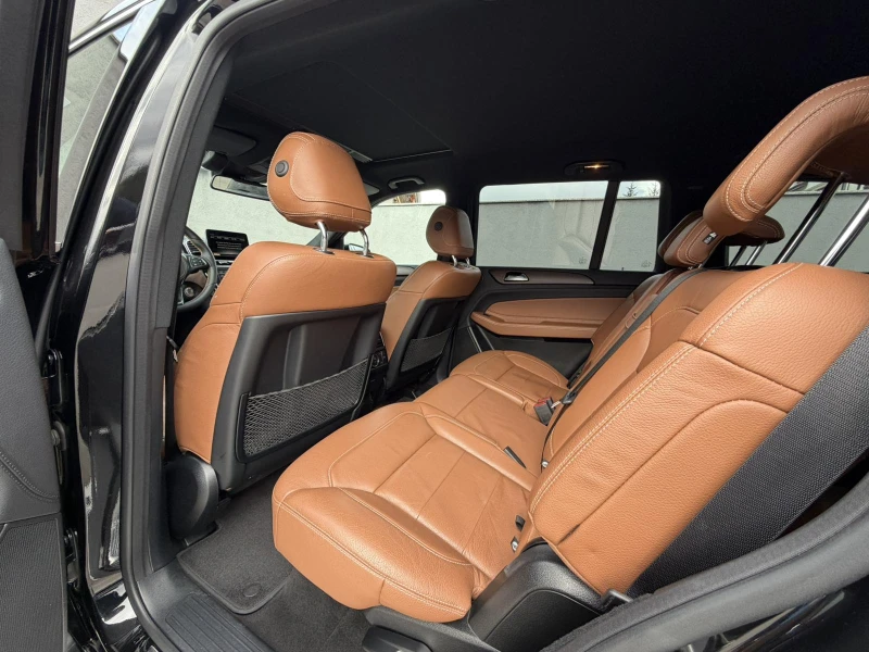 Mercedes-Benz GLS 350 d 4MATIC AMG, снимка 17 - Автомобили и джипове - 52554051