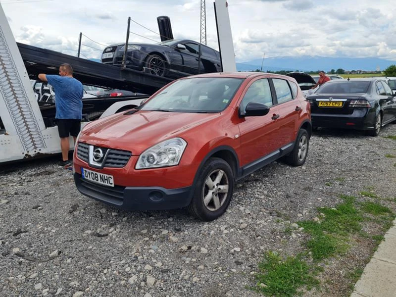 Nissan Qashqai 1.5 dci, снимка 2 - Автомобили и джипове - 33219564