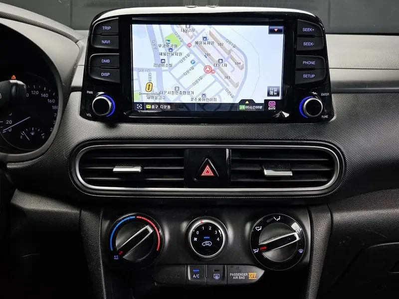 Hyundai Kona 1.6D - САМО 30% АВАНС, снимка 14 - Автомобили и джипове - 56028347
