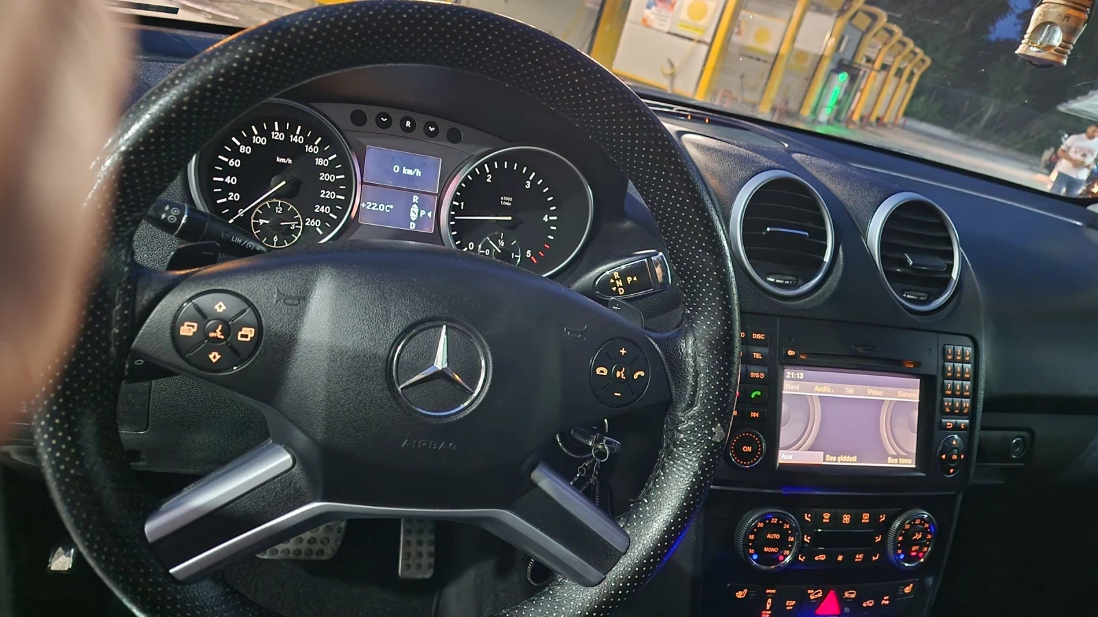 Mercedes-Benz ML 320  - изображение 8