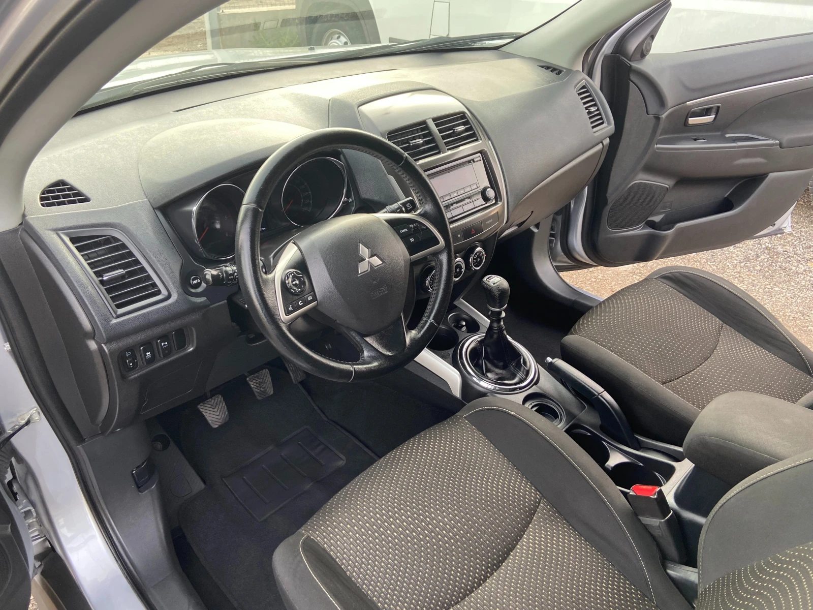 Mitsubishi ASX 1.8 ITALIA 175000 км - изображение 8