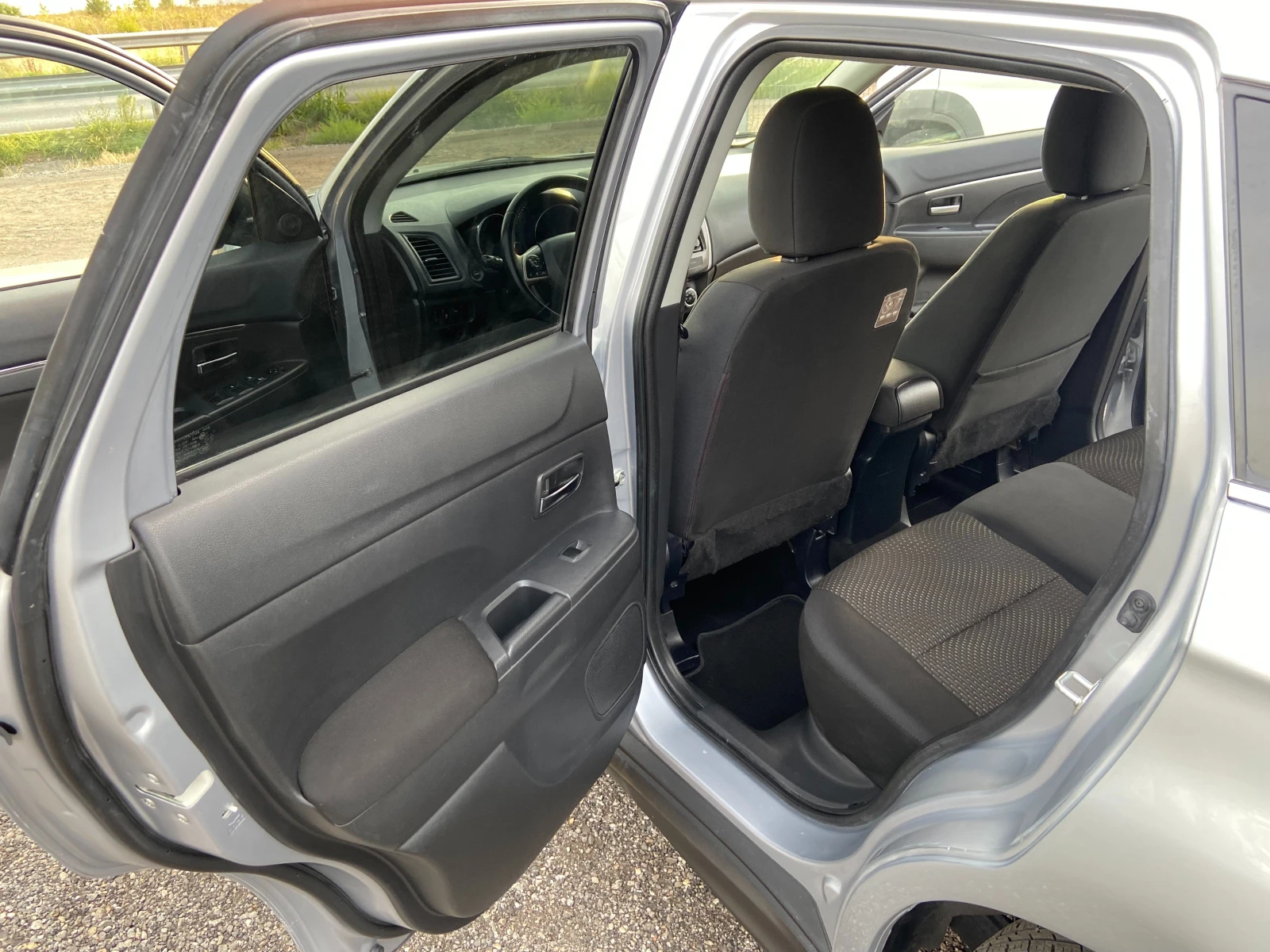 Mitsubishi ASX 1.8 ITALIA 175000 км - изображение 9