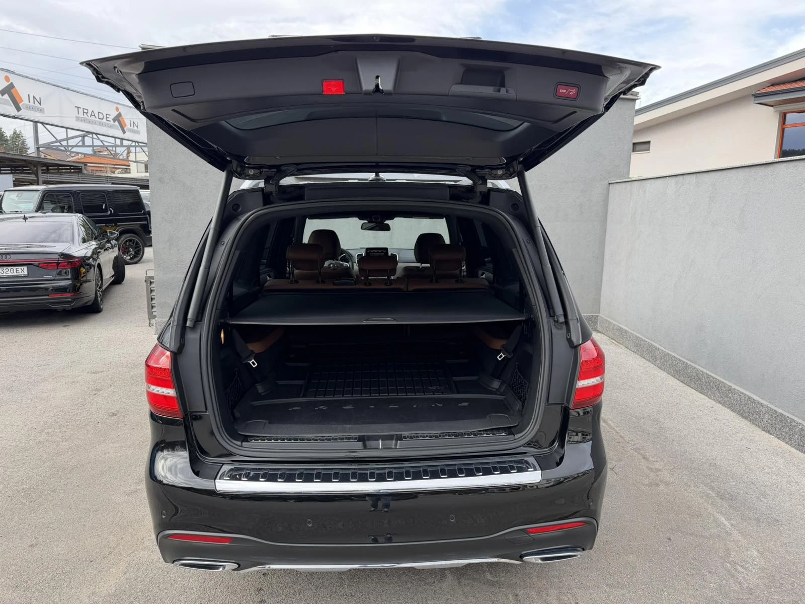 Mercedes-Benz GLS 350 d 4MATIC AMG - изображение 8