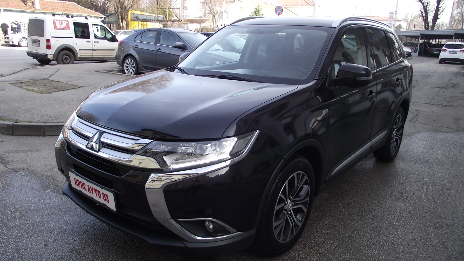 Mitsubishi Outlander 2.2.d.150.k.c.4x4.AUTOMAT. - изображение 7