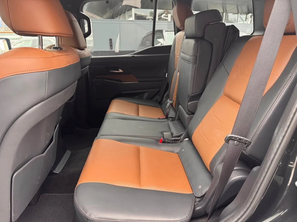 Lexus GX 550 С РЕГИСТРАЦИЯ & АВТО КРЕДИТ, снимка 15 - Автомобили и джипове - 53888742