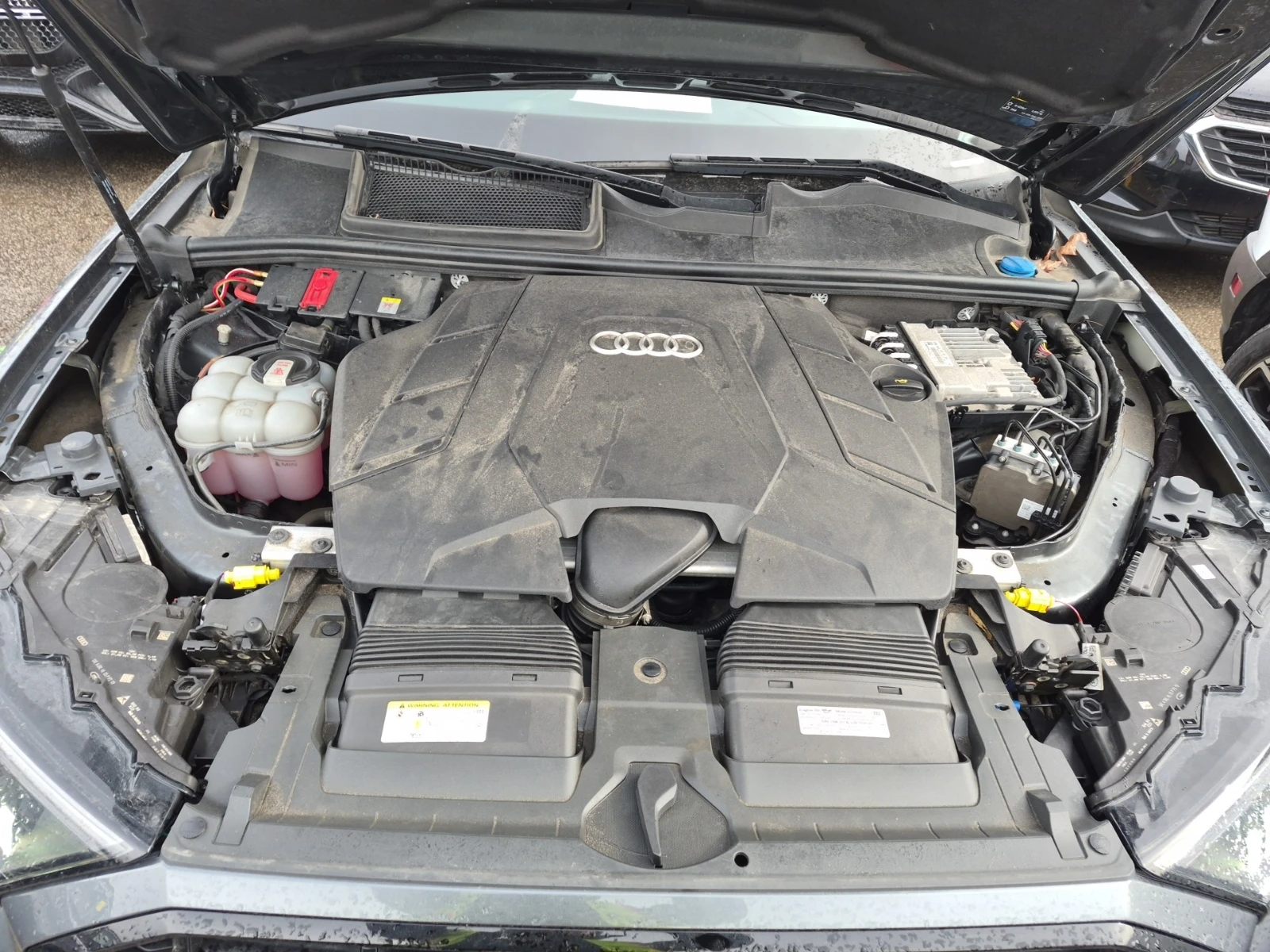 Audi Q7 3.0 Technik Quattro, снимка 12 - Автомобили и джипове - 54201307