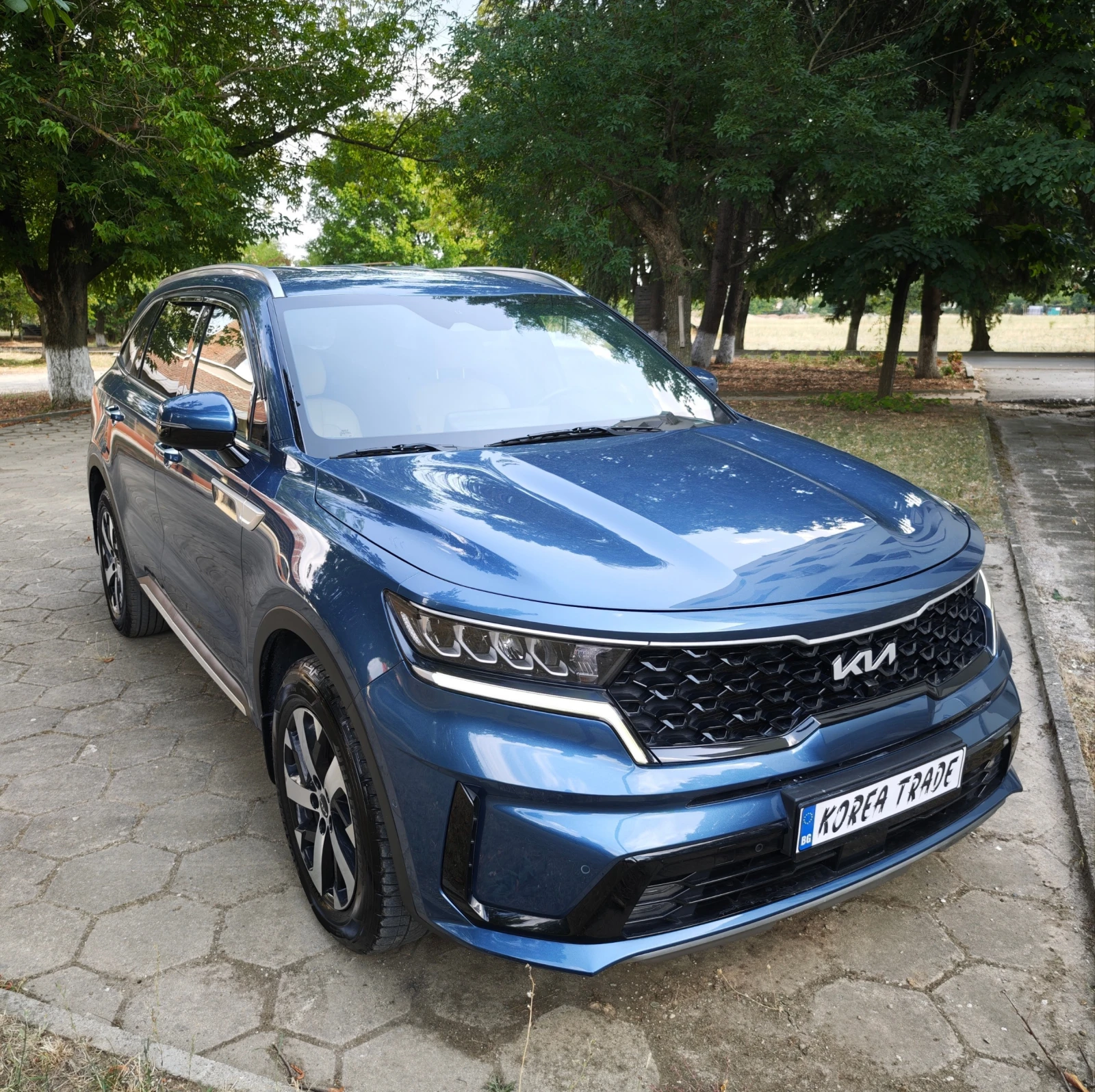 Kia Sorento 2.2 CRDI 5+ 1, снимка 2 - Автомобили и джипове - 55292656