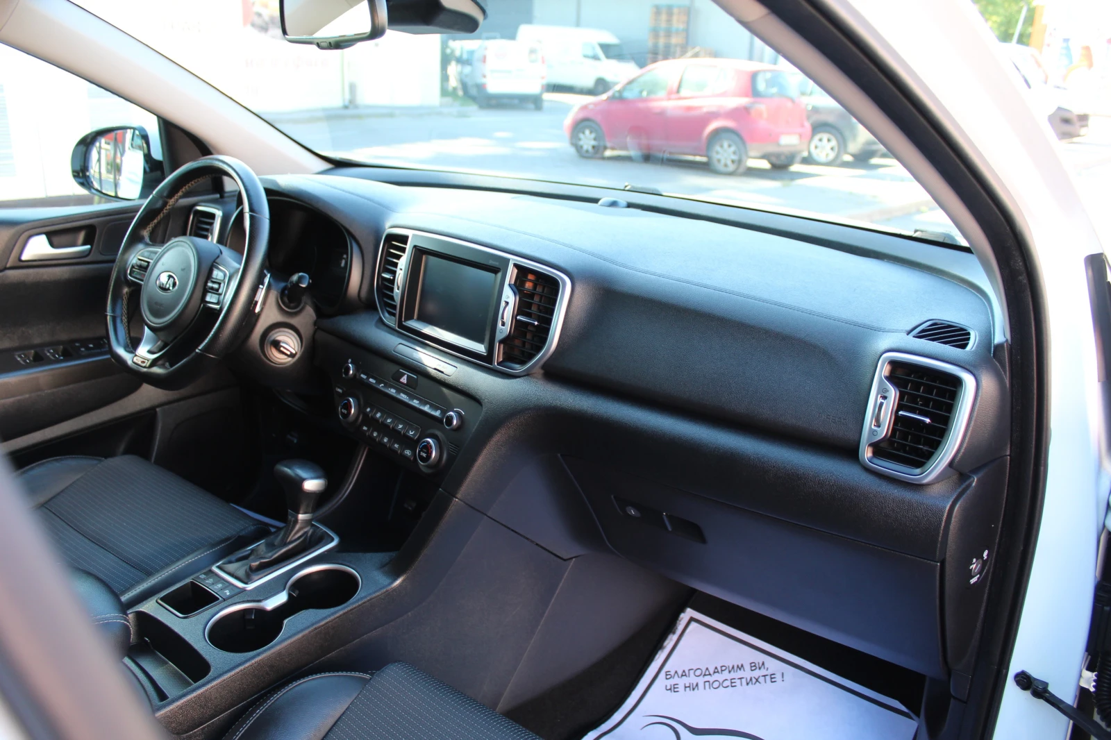 Kia Sportage 1.7D AVT 176K, снимка 11 - Автомобили и джипове - 54717225