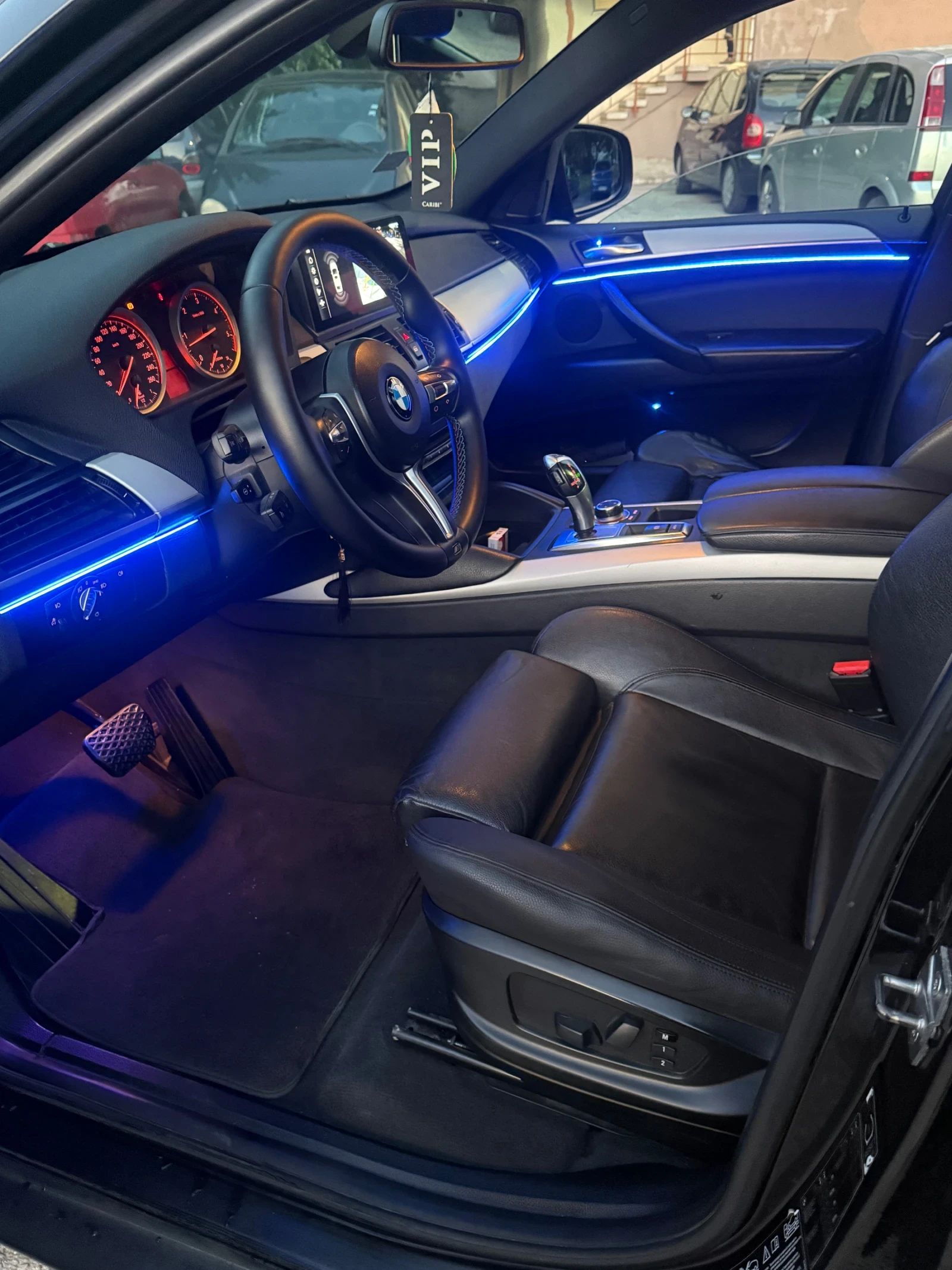 BMW X6, снимка 8 - Автомобили и джипове - 54784023