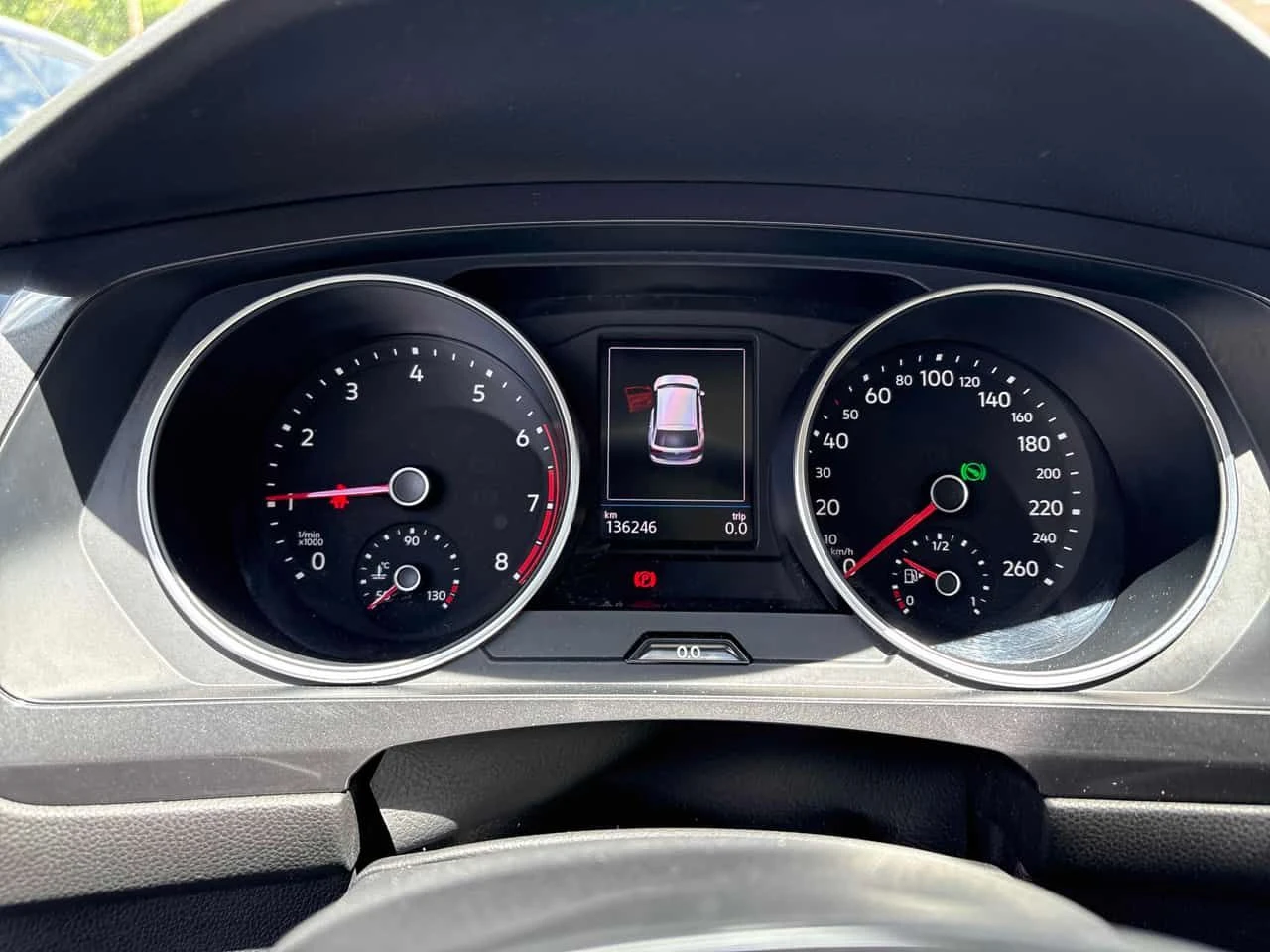 VW Tiguan * 4MOTION * CARFAX * БЕЗ ПЪРВОНАЧАЛНА ВНОСКА, снимка 8 - Автомобили и джипове - 54918810