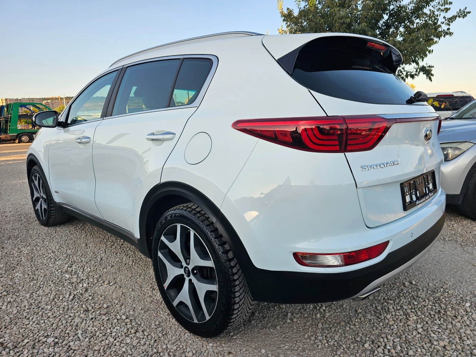 Kia Sportage 2.0CRDI, 185к.с., 4х4, GT-Line , снимка 6 - Автомобили и джипове - 55631895