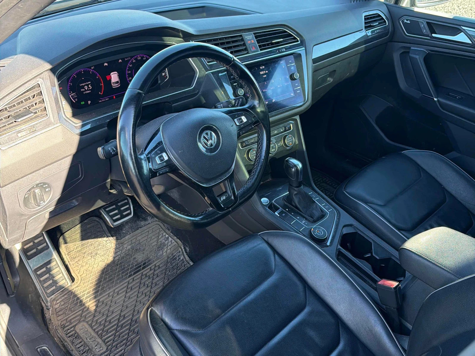 VW Tiguan * Highline * CARFAX * БЕЗ ПЪРВОНАЧАЛНА ВНОСКА, снимка 5 - Автомобили и джипове - 56089986