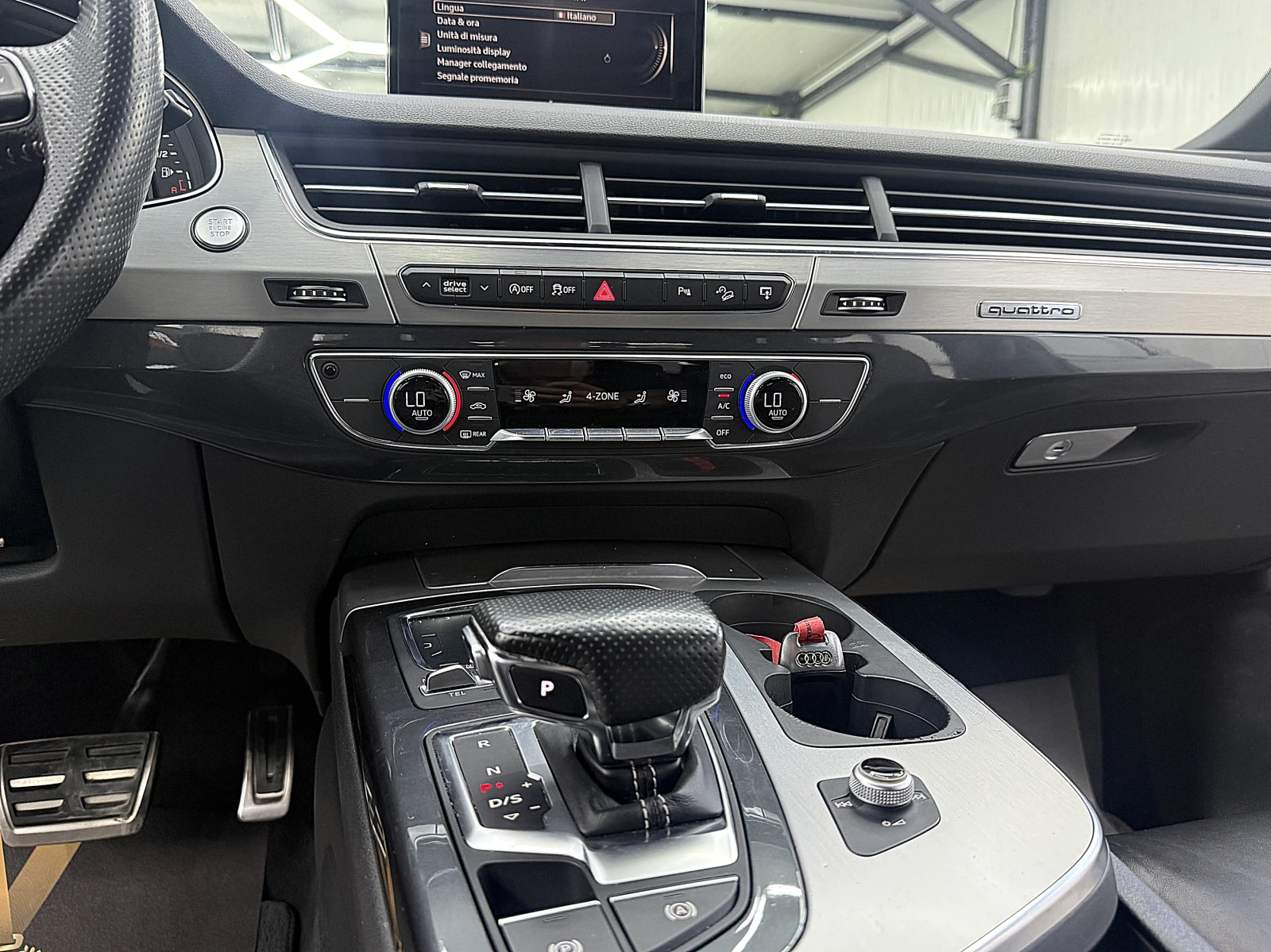 Audi Q7 S-Line+ + + /FUL LED/KeulessGo/СОБСТВЕН ЛИЗИНГ, снимка 15 - Автомобили и джипове - 56210311