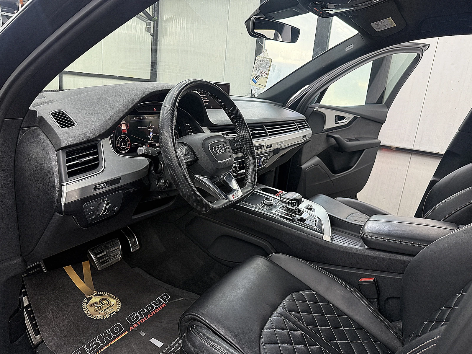 Audi Q7 S-Line+ + + /FUL LED/KeulessGo/СОБСТВЕН ЛИЗИНГ, снимка 12 - Автомобили и джипове - 56210311