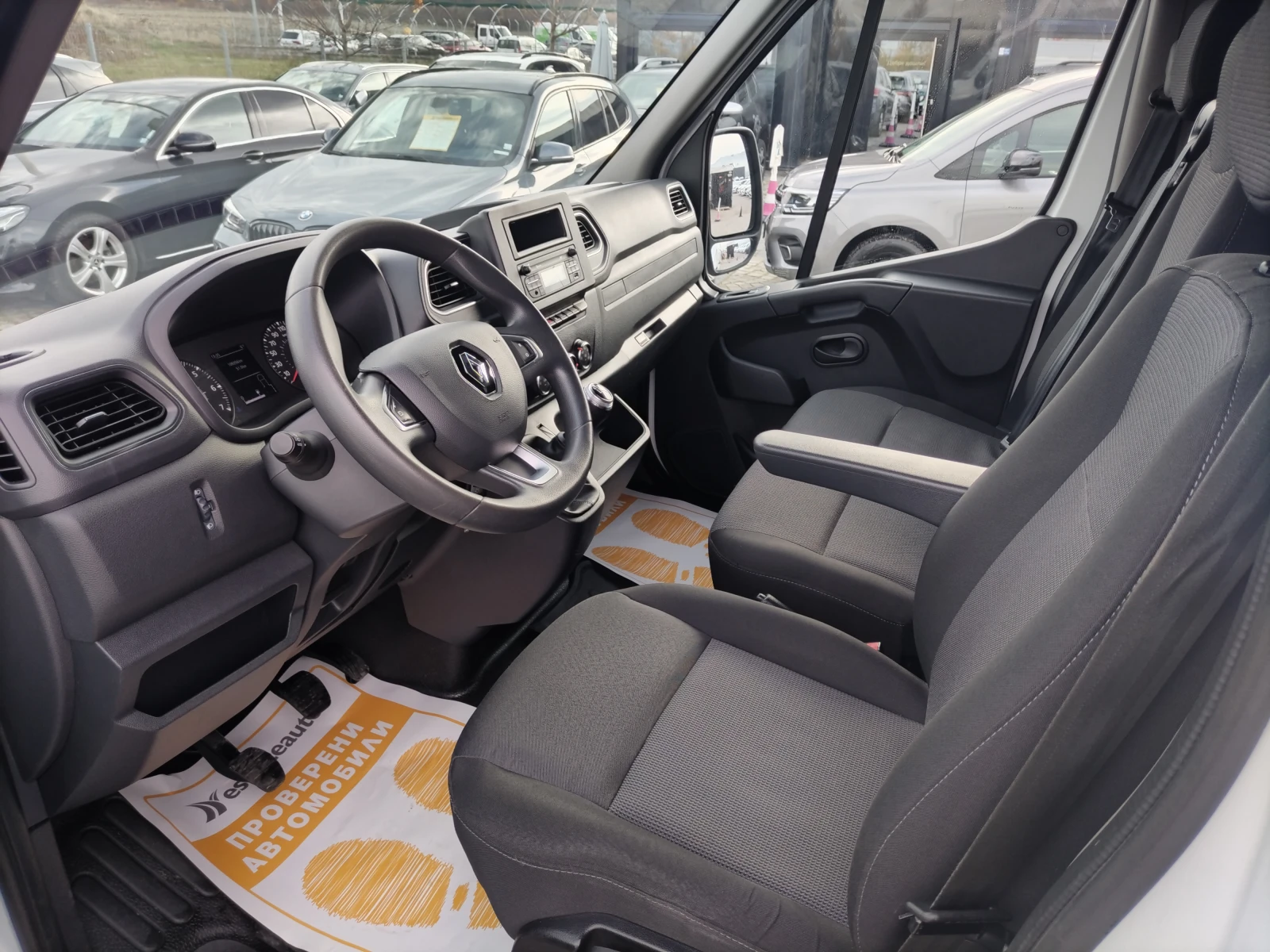 Renault Master L3H2 2.3dCi 135к.с. - изображение 8