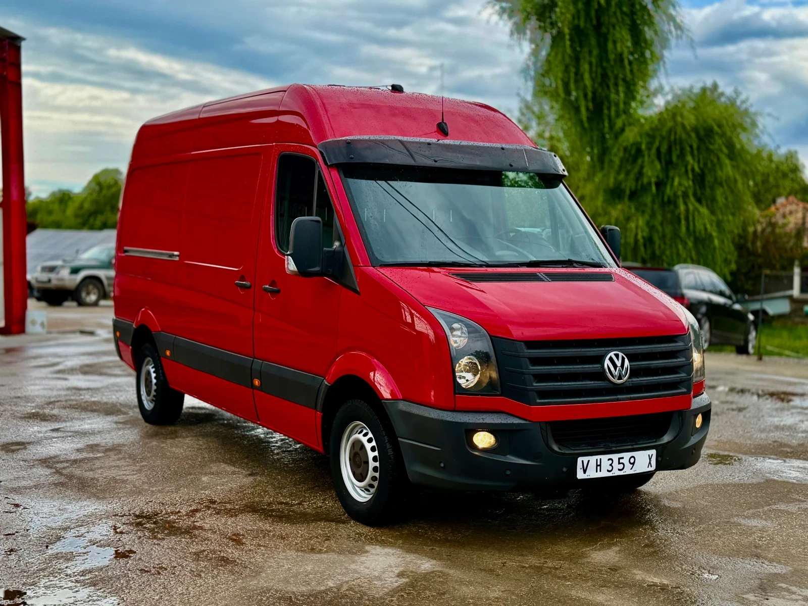 VW Crafter СЪСТОЯНИЕ КАТО НОВ, снимка 3 - Бусове и автобуси - 55266087