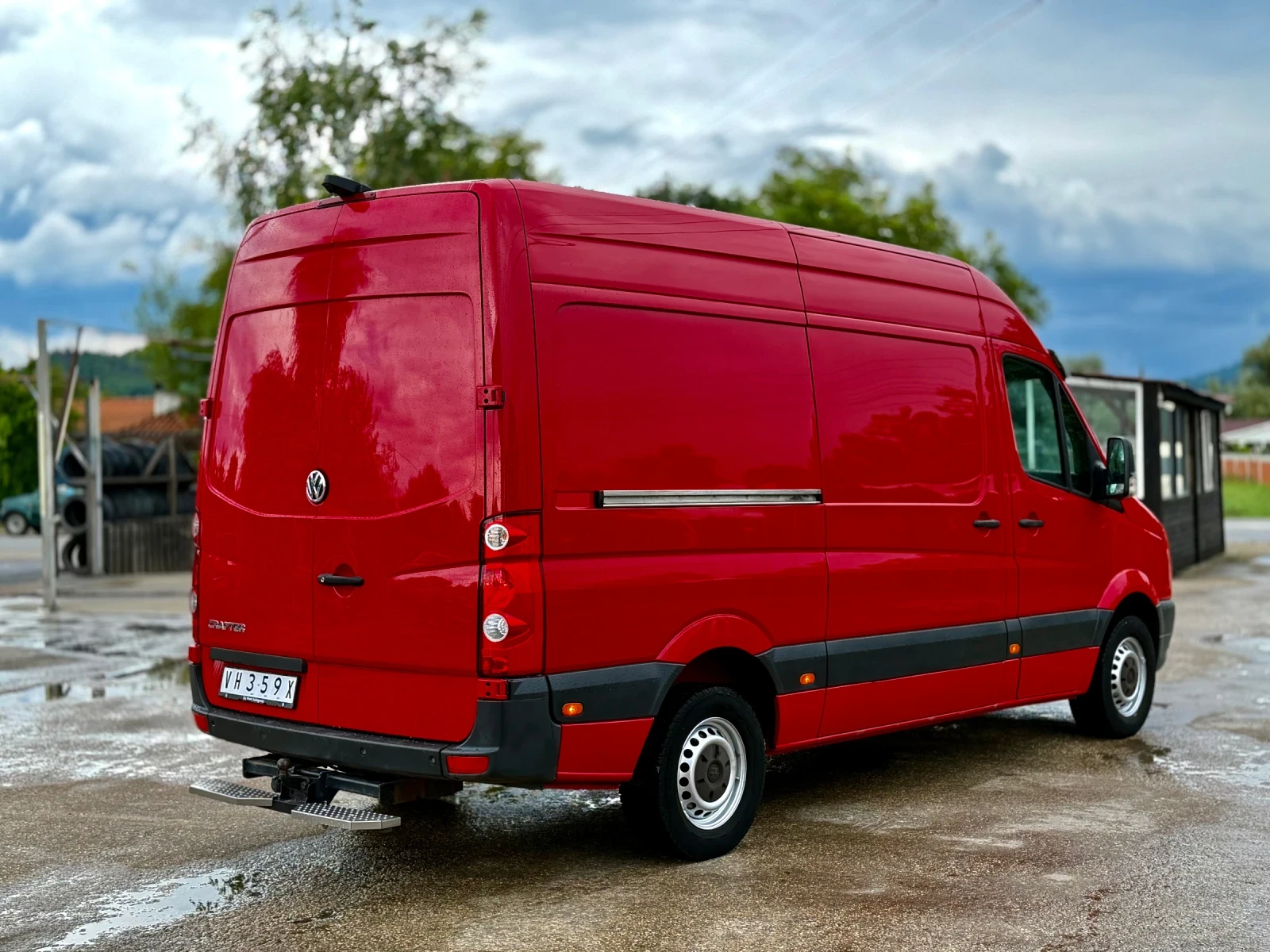 VW Crafter СЪСТОЯНИЕ КАТО НОВ, снимка 4 - Бусове и автобуси - 55266087