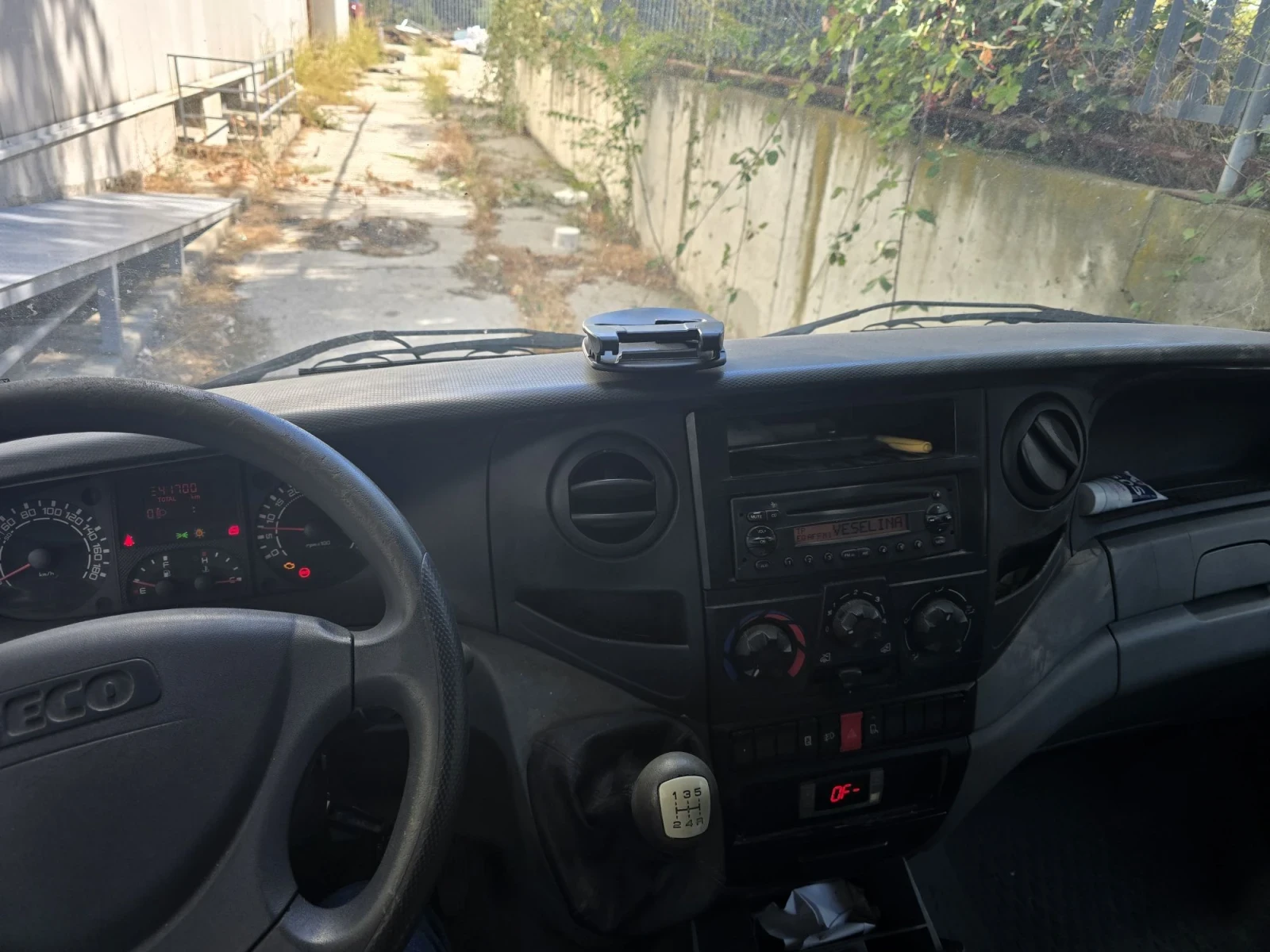 Iveco 35s12 Хладилен фургон, снимка 7 - Бусове и автобуси - 56115904