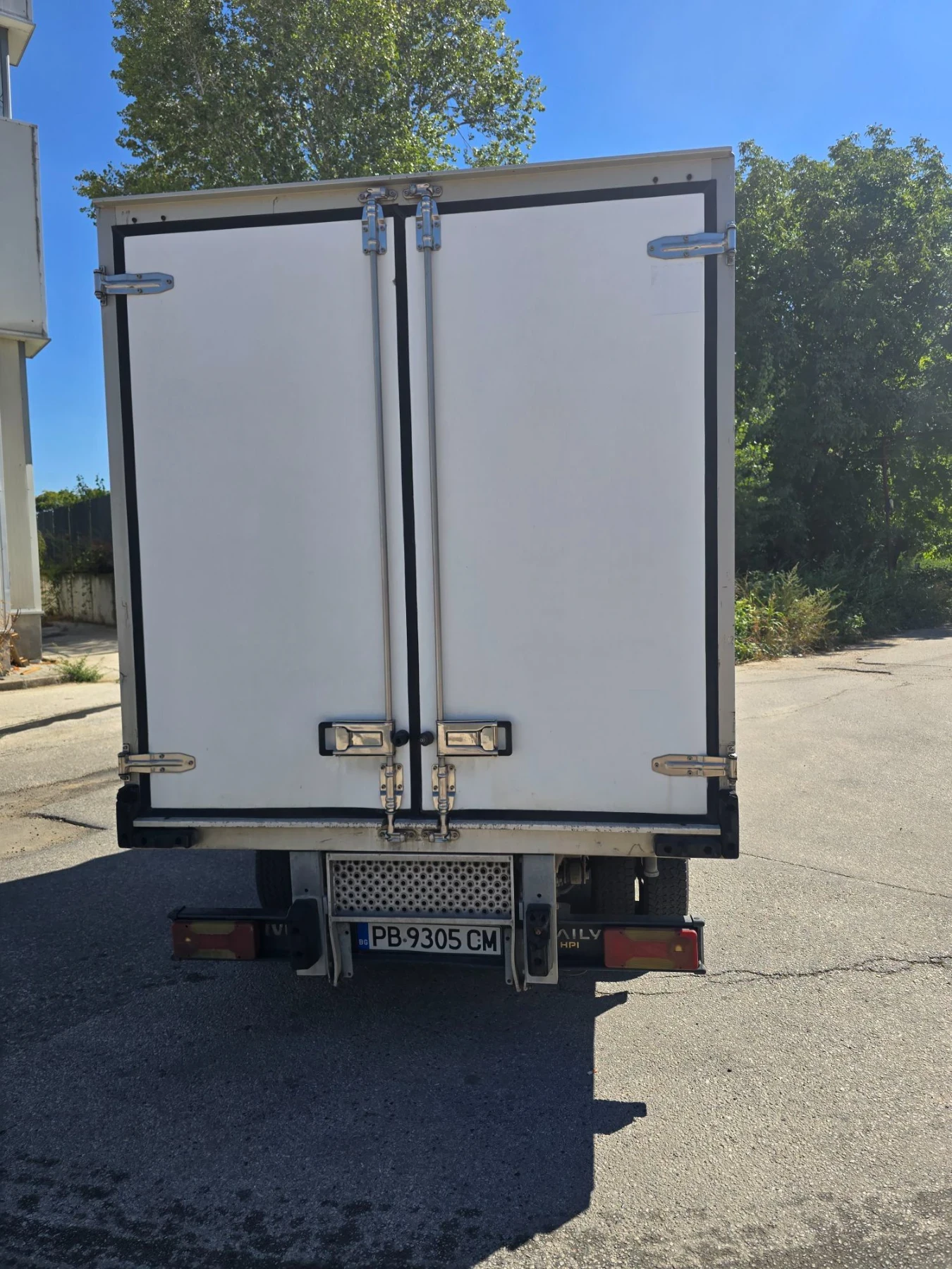 Iveco 35s12 Хладилен фургон, снимка 3 - Бусове и автобуси - 56115904
