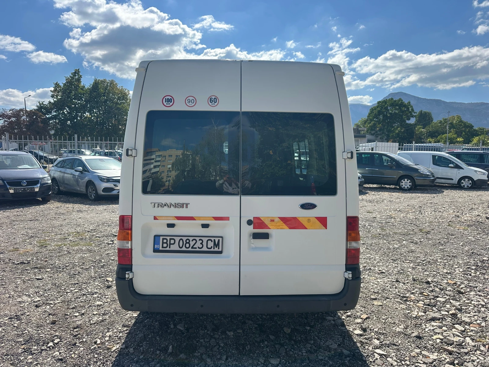 Ford Transit 2.0TD 85kc, снимка 4 - Бусове и автобуси - 56375680