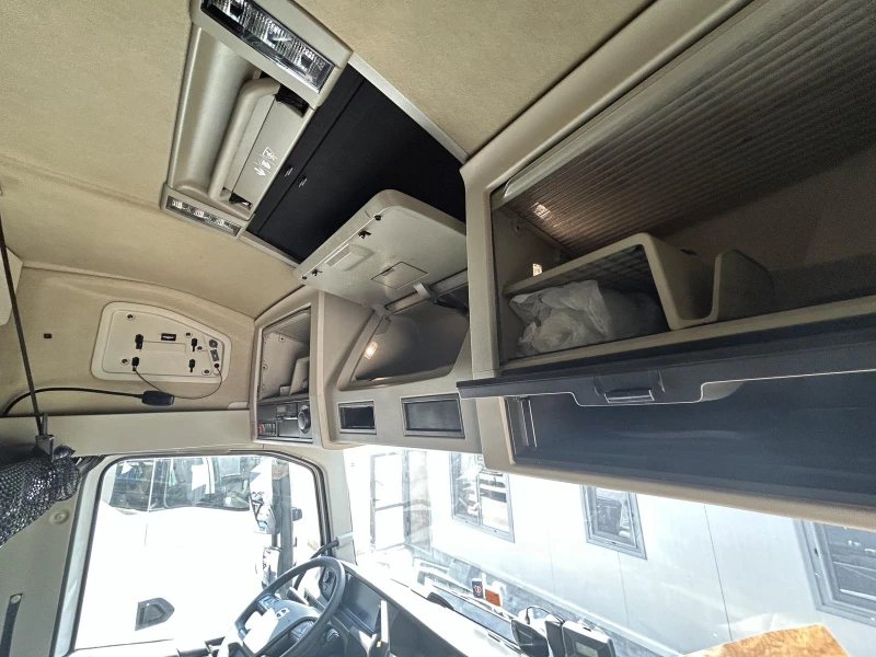 Volvo Fh 460, снимка 13 - Камиони - 52269083