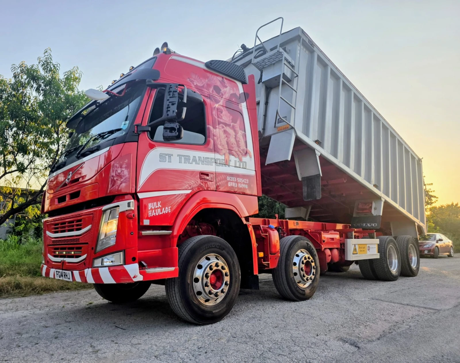 Volvo Fm 8x4  ЗЪРНОВОЗ 