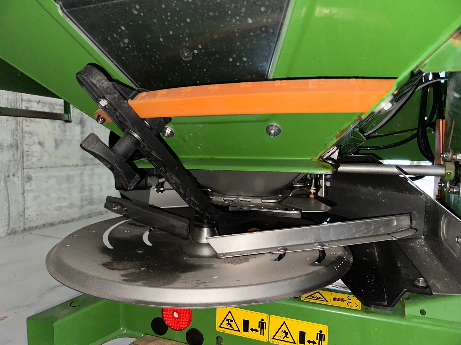 Торачка Amazone ZA-M 1501 SBS , снимка 5 - Селскостопанска техника - 56004234