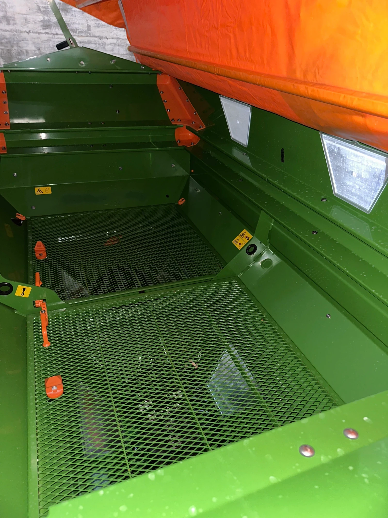 Торачка Amazone ZA-M 1501 SBS , снимка 7 - Селскостопанска техника - 56004234