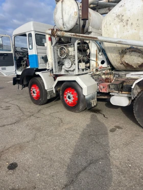 Бетон миксер Renault, снимка 6