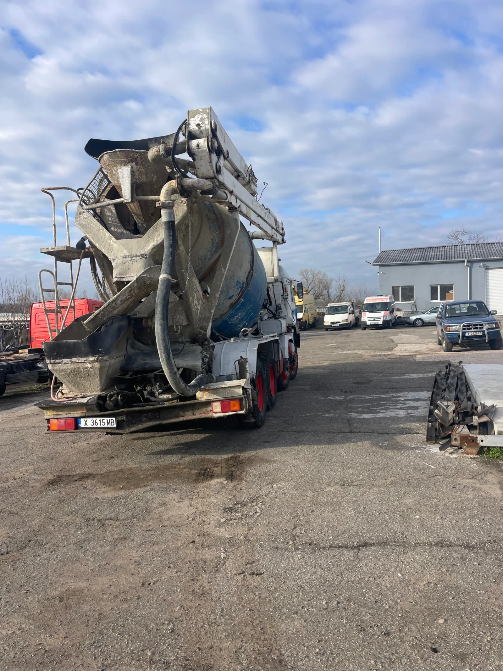 Бетон миксер Renault, снимка 4 - Индустриална техника - 53945743