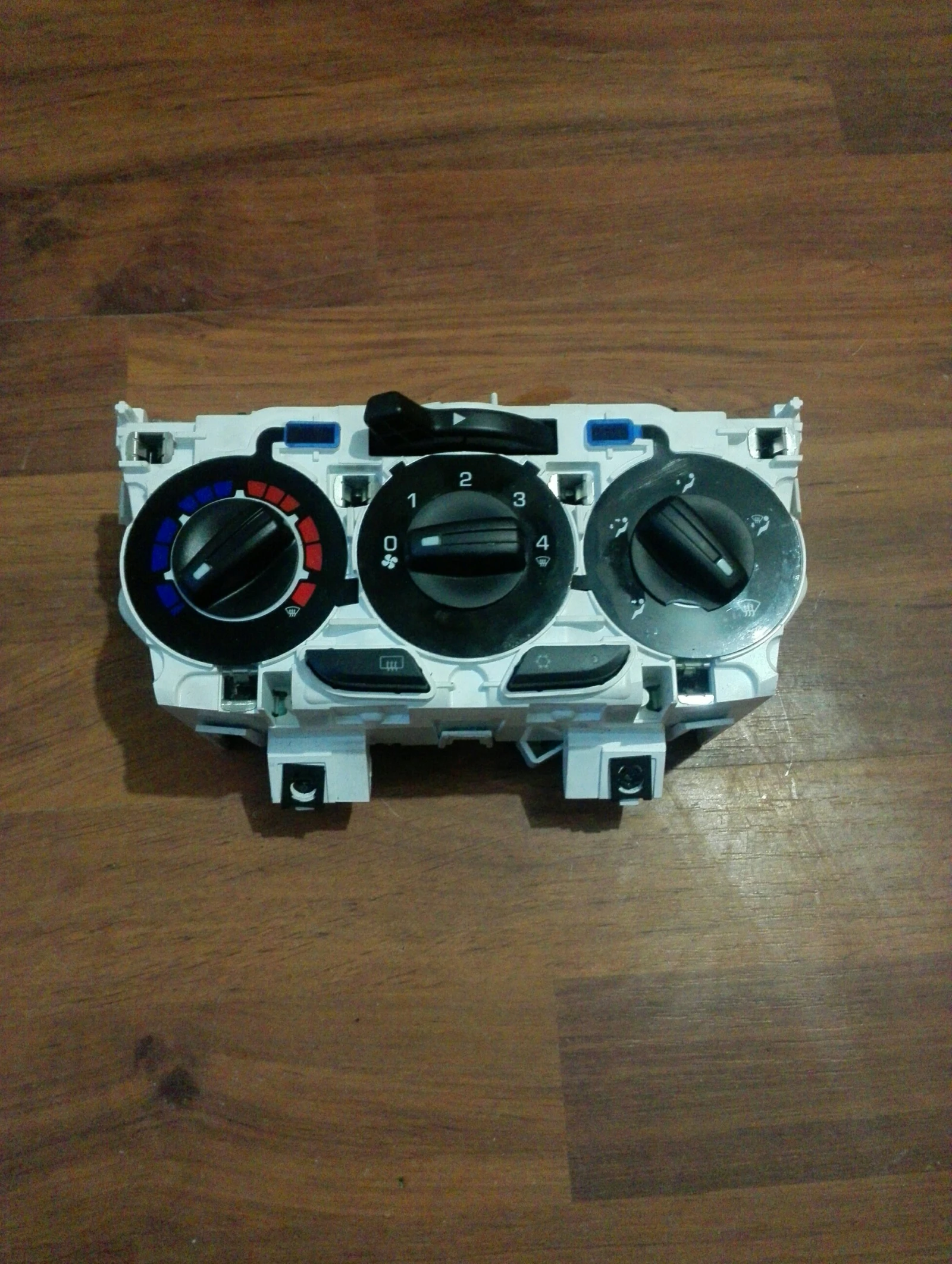   ()   | Mobile.bg   1