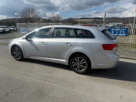 Toyota Avensis 2.0 AUT. NAVI ШВЕЙЦАРИЯ, снимка 2