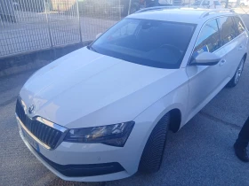 Skoda Superb 2.0 TDI Executive, снимка 2